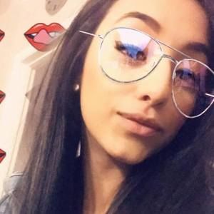 Meet your Posher, Tori